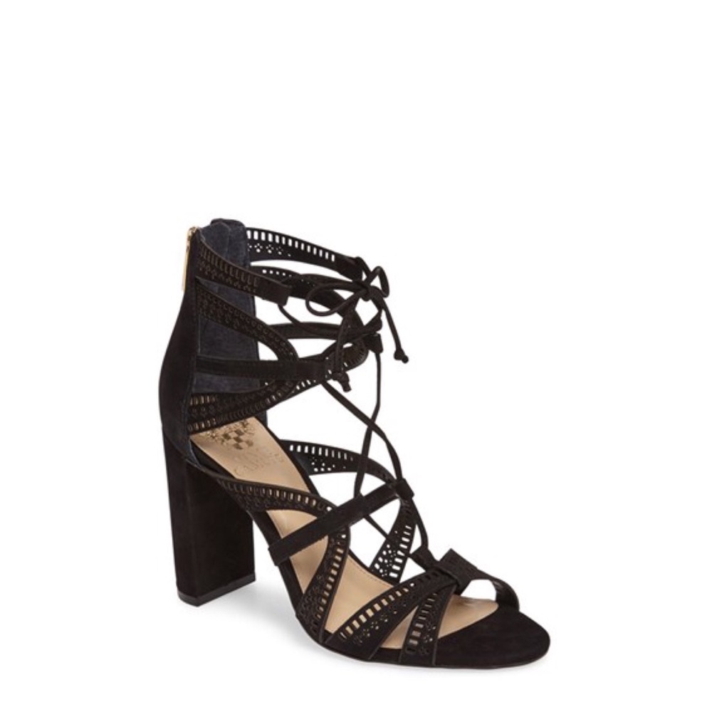 VINCE CAMUTO 'Mindie Ghillie' Sandals in Black